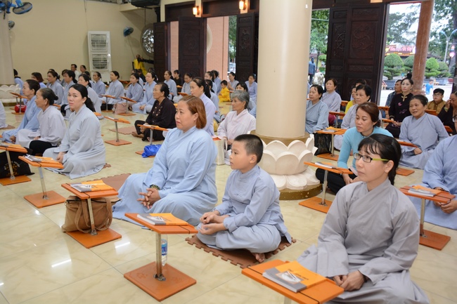 Buổi học oai nghi dành cho Phật tử khi đến chùa