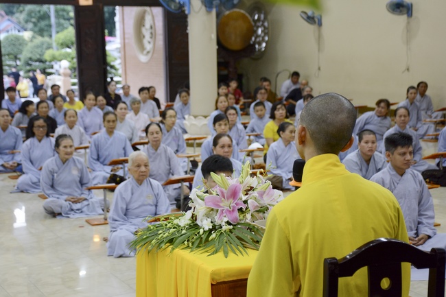 Buổi học oai nghi dành cho Phật tử khi đến chùa