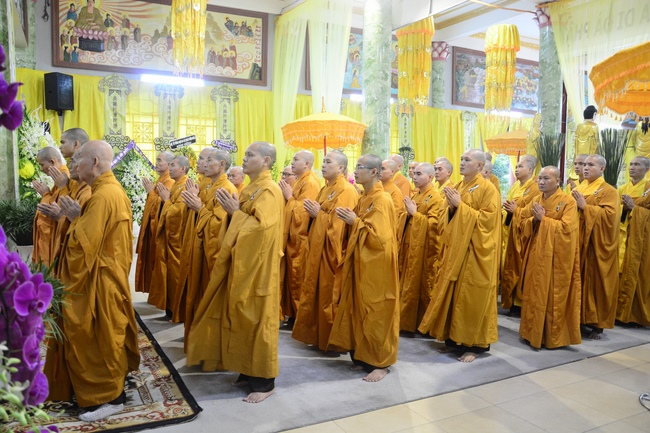 Viếng tang lễ cố Hòa thượng chùa Pháp Bửu