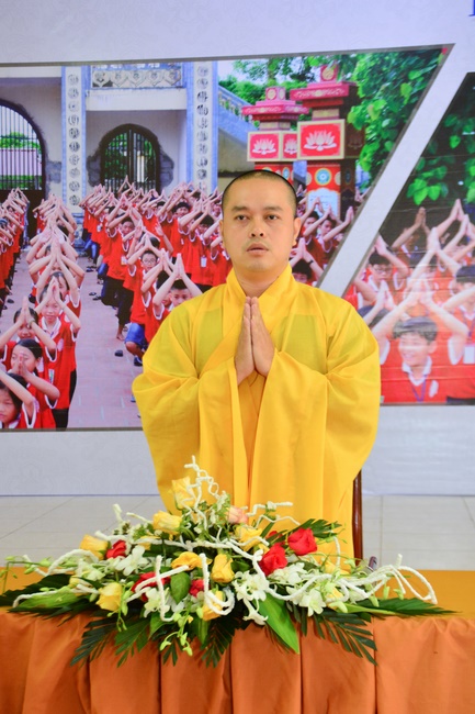 The late day of the Summer retreat at Tay Khanh Pagoda