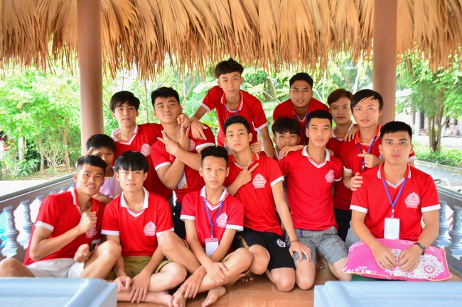 The late day of the Summer retreat at Tay Khanh Pagoda