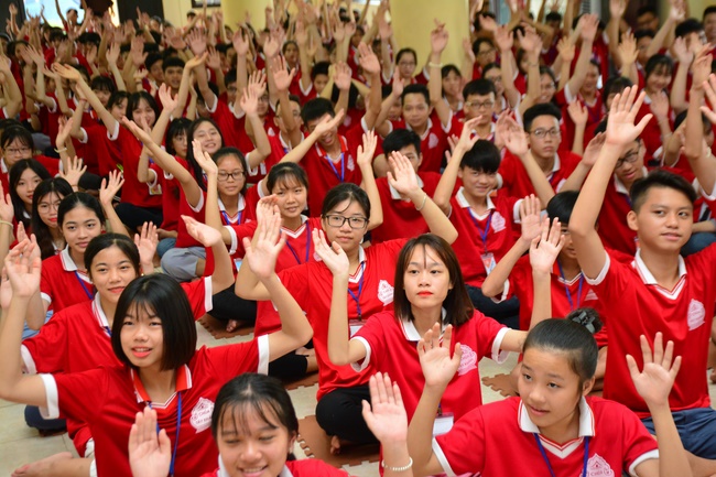 The late day of the Summer retreat at Tay Khanh Pagoda