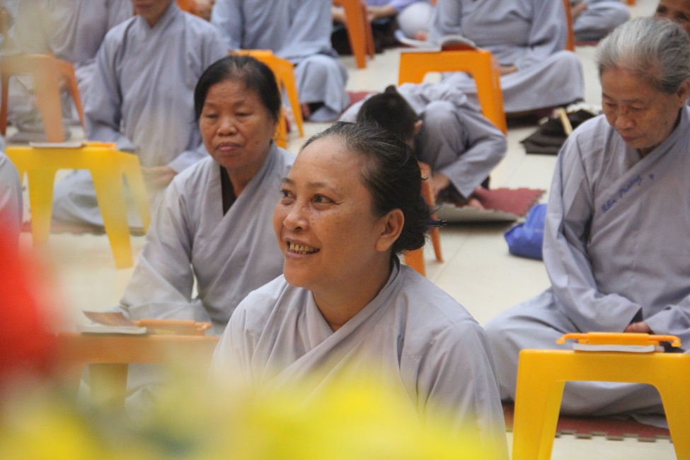 The repentant ceremony at the Giai Lam Pagoda