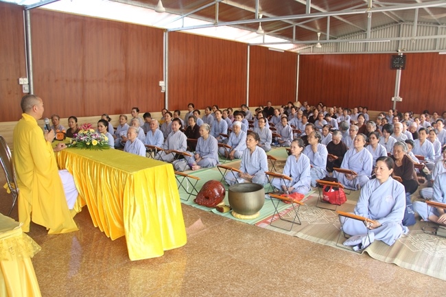 The peaceful and happy retreat at Tieu Dao pagoda - Quang Ninh