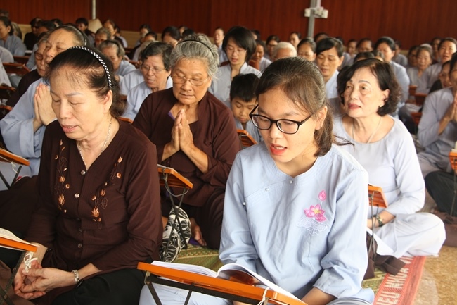 The peaceful and happy retreat at Tieu Dao pagoda - Quang Ninh