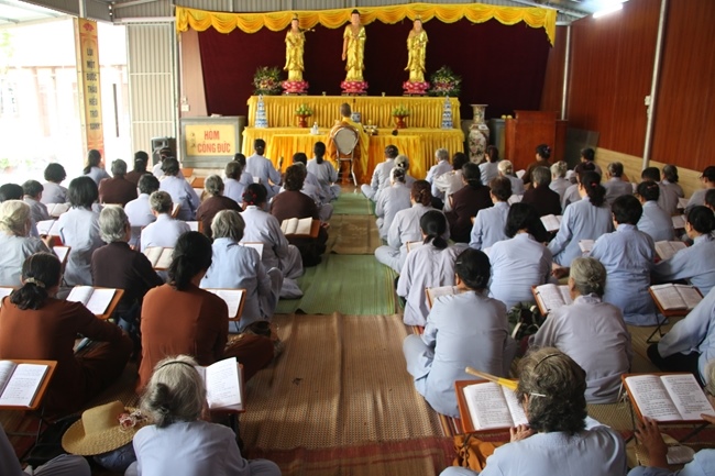 The peaceful and happy retreat at Tieu Dao pagoda - Quang Ninh