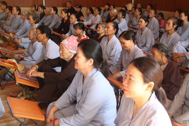 The peaceful and happy retreat at Tieu Dao pagoda - Quang Ninh
