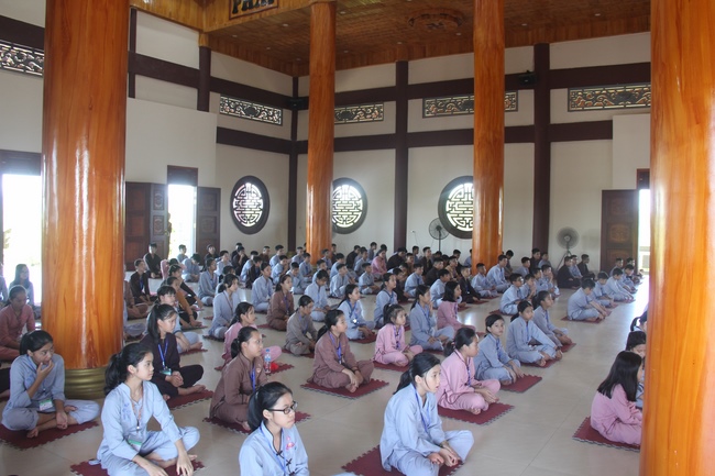 The Summer retreat at Giai Lam Pagoda in Ha Tinh