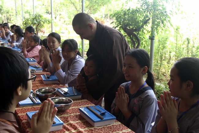 The Summer retreat at Giai Lam Pagoda in Ha Tinh