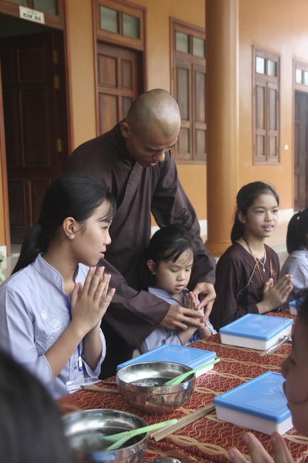 The Summer retreat at Giai Lam Pagoda in Ha Tinh