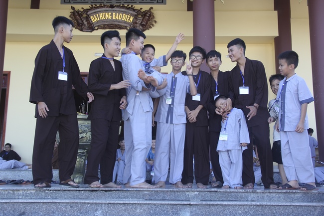 The Summer retreat at Giai Lam Pagoda in Ha Tinh