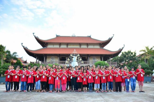 The 2nd summer retreat at Tay Khanh Pagoda