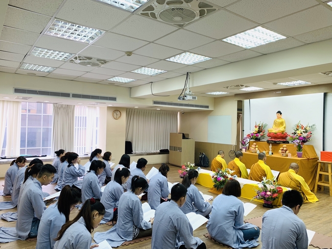 One-day Retreat of the 2nd time in Taiwan