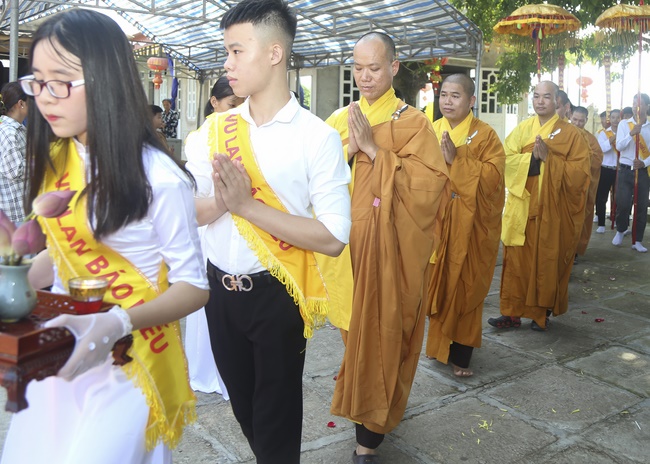 The Ullambana Ceremony at Dong Cao Pagoda In Thanh Hoa Province