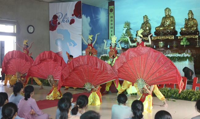 The Ullambana Ceremony at Dong Cao Pagoda In Thanh Hoa Province