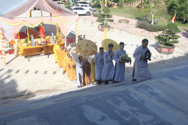 The Ullambana's  Great Ceremony of Pious Gratitude at Giai Lam Pagoda in Ha Tinh Province