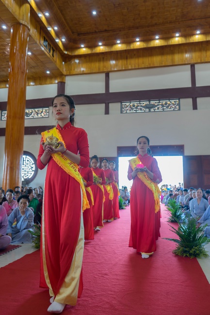 The Ullambana's  Great Ceremony of Pious Gratitude at Giai Lam Pagoda in Ha Tinh Province