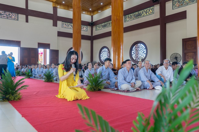 The Ullambana's  Great Ceremony of Pious Gratitude at Giai Lam Pagoda in Ha Tinh Province