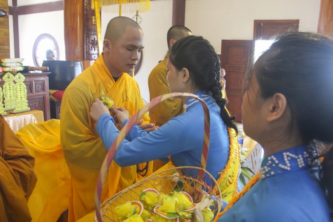The Ullambana's  Great Ceremony of Pious Gratitude at Giai Lam Pagoda in Ha Tinh Province