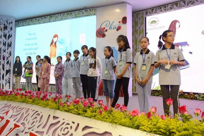 Children Retreat Titled ‘I Return to Buddha’