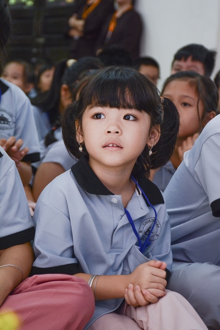 Children Retreat Titled ‘I Return to Buddha’