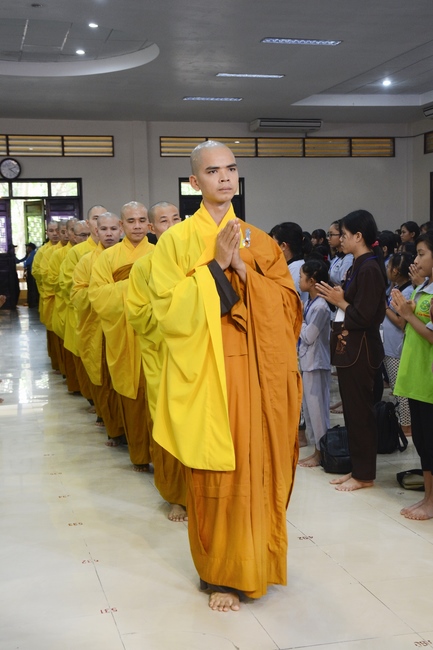 Children Retreat Titled ‘I Return to Buddha’