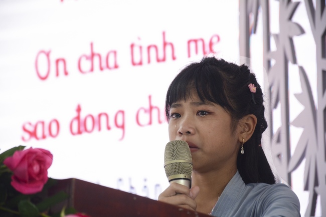 Children Retreat Titled ‘I Return to Buddha’