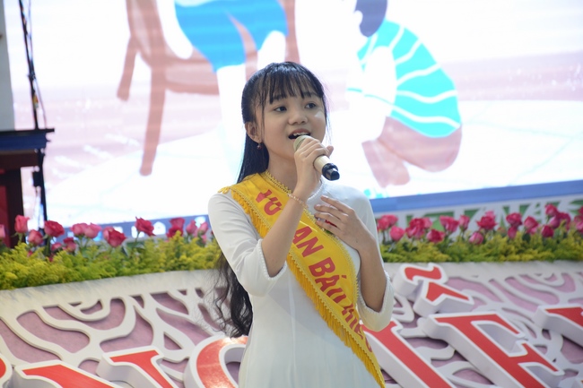 Children Retreat Titled ‘I Return to Buddha’