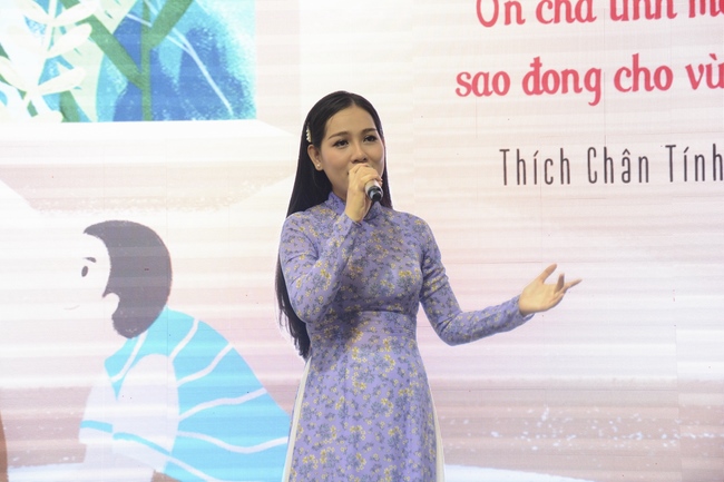 Children Retreat Titled ‘I Return to Buddha’