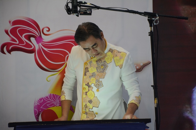 Children Retreat Titled ‘I Return to Buddha’