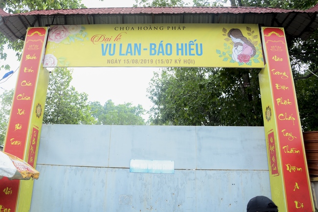 Preparing the Ullambana great Ceremony of gratitude to parents