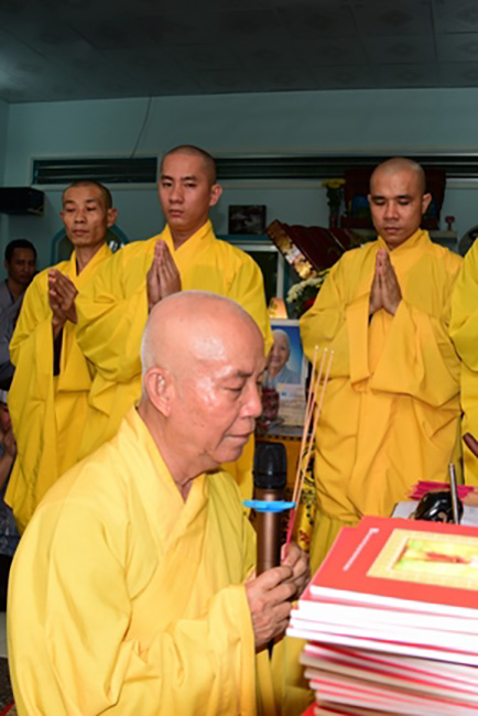 Tham dự lễ tri ân và cầu siêu tại An Giang