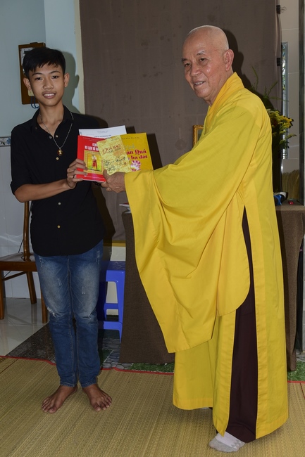 Tham dự lễ tri ân và cầu siêu tại An Giang