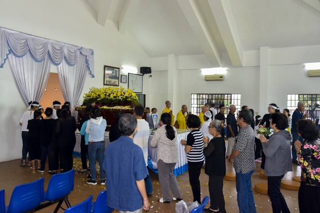 Tham dự lễ tri ân và cầu siêu tại An Giang