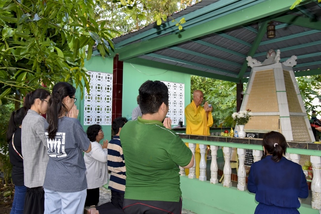 Tham dự lễ tri ân và cầu siêu tại An Giang