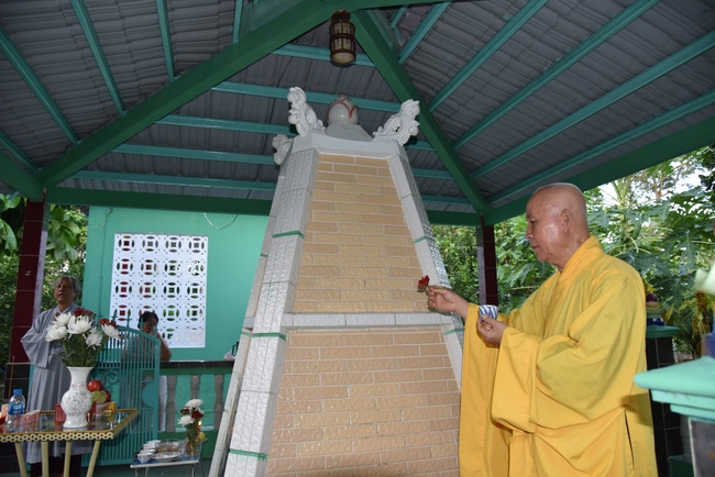 Tham dự lễ tri ân và cầu siêu tại An Giang