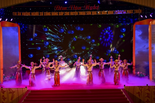 Tham dự lễ tri ân và cầu siêu tại An Giang