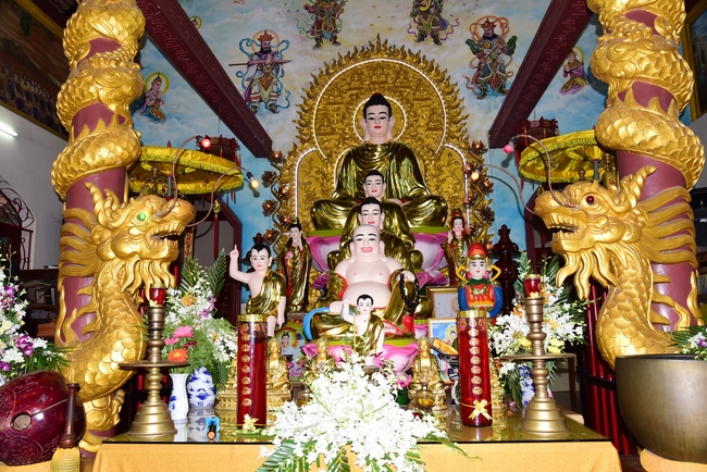 Offering to the summer retreat schools in Dong Nai and Cu Chi
