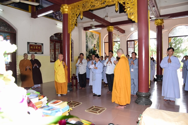Offering to the summer retreat schools in Dong Nai and Cu Chi