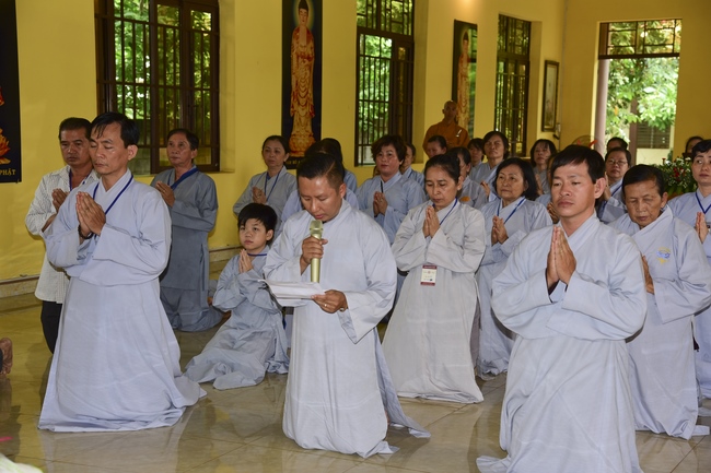 Offering to the summer retreat schools in Dong Nai and Cu Chi