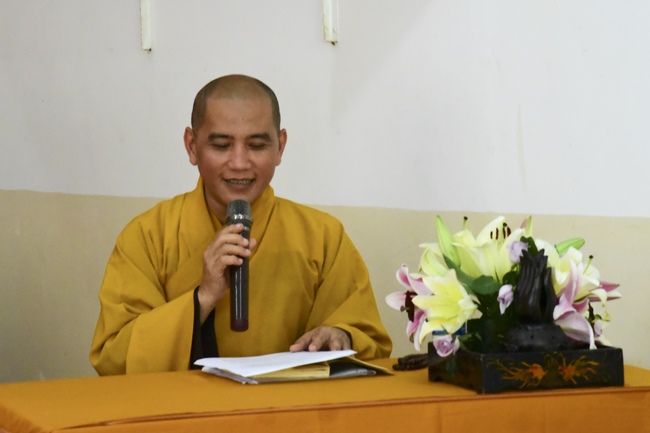 Praying peacefulness and releasing creatures in Can Tho