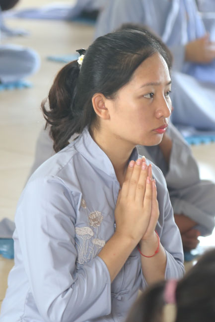 One-day Reciting the Buddha's name at Dong Cao Pagoda
