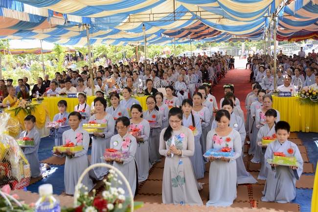 The Ullambana Ceremony of Pious Gratitude at Dang Phap Pagoda in Binh Phuoc Province