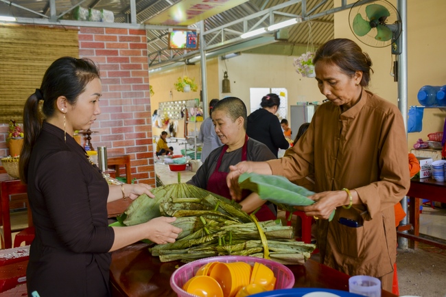 The Ullambana Ceremony of Pious Gratitude at Dang Phap Pagoda in Binh Phuoc Province