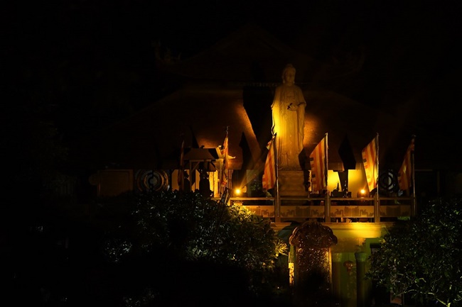 The Buddhist Rite chanting Ksihitigarbha and the lighting night of candles and lanterns  at Hoa Phuc Pagoda – Hanoi
