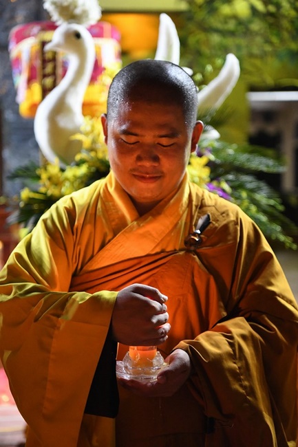 The Buddhist Rite chanting Ksihitigarbha and the lighting night of candles and lanterns  at Hoa Phuc Pagoda – Hanoi