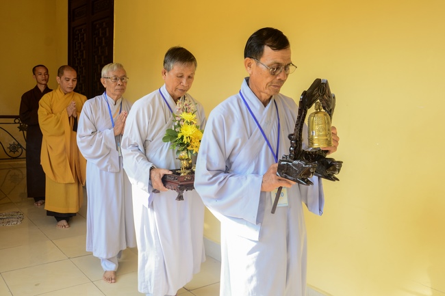 Dharma Talk “Fulfilling Piety is the first Practice” –  The 92ND Seven-Day Retreat