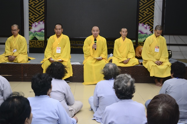 Dharma Talk “Fulfilling Piety is the first Practice” –  The 92ND Seven-Day Retreat