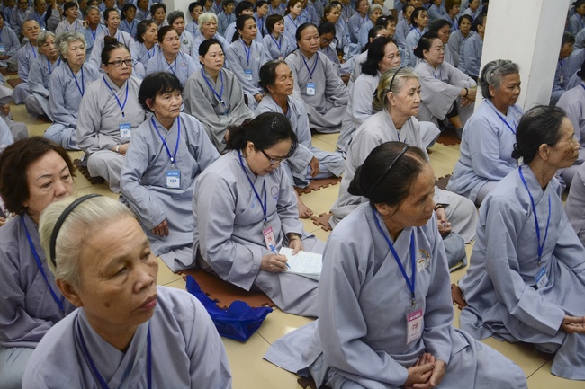 Dharma Talk “Fulfilling Piety is the first Practice” –  The 92ND Seven-Day Retreat