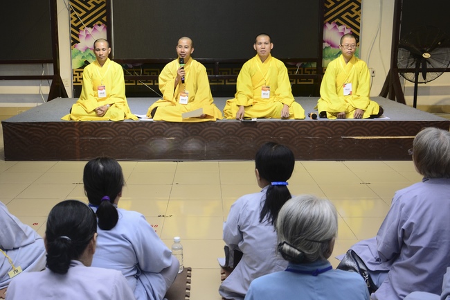 Dharma Talk “Fulfilling Piety is the first Practice” –  The 92ND Seven-Day Retreat